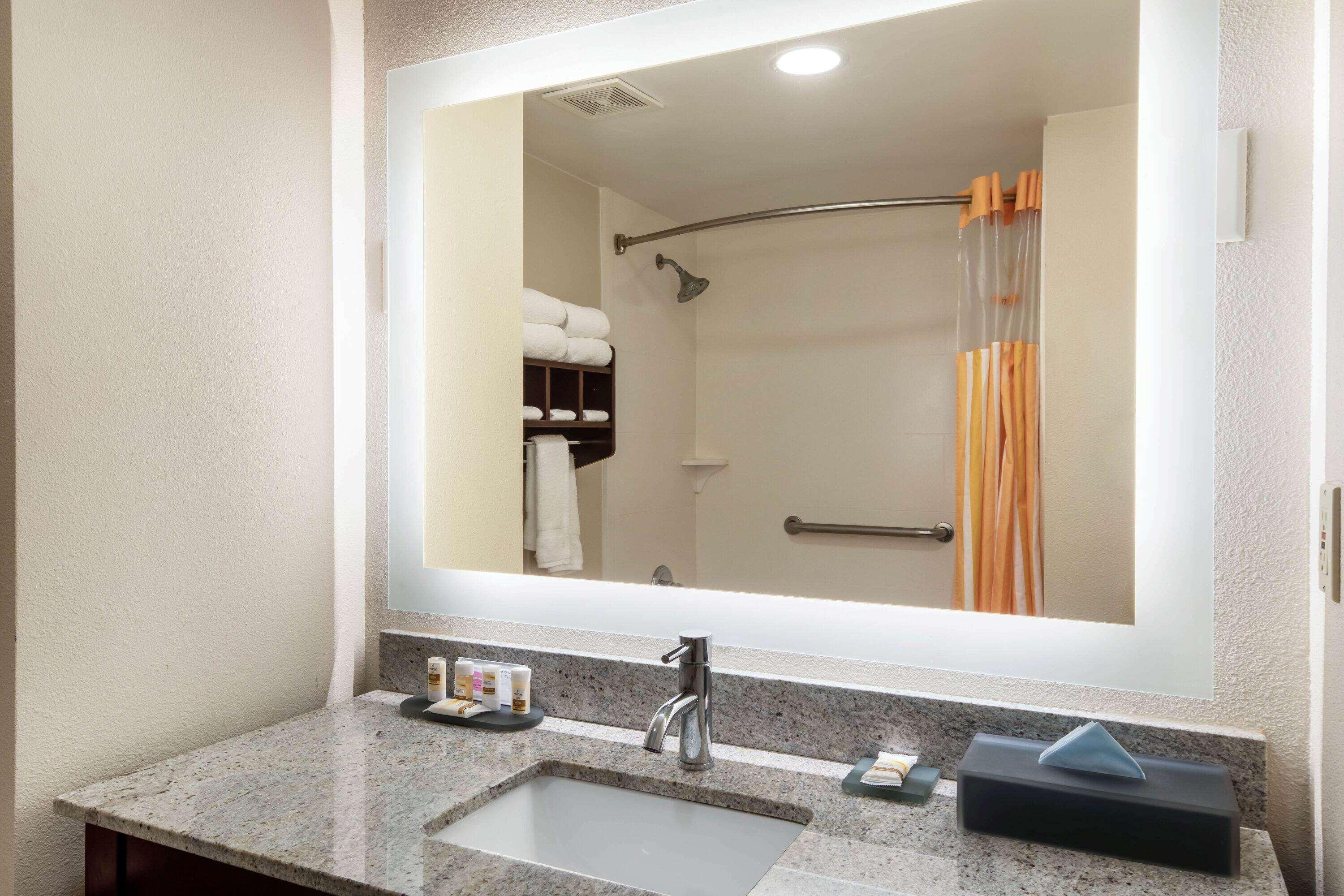 La Quinta By Wyndham Lagrange / I-85 Hotell Eksteriør bilde